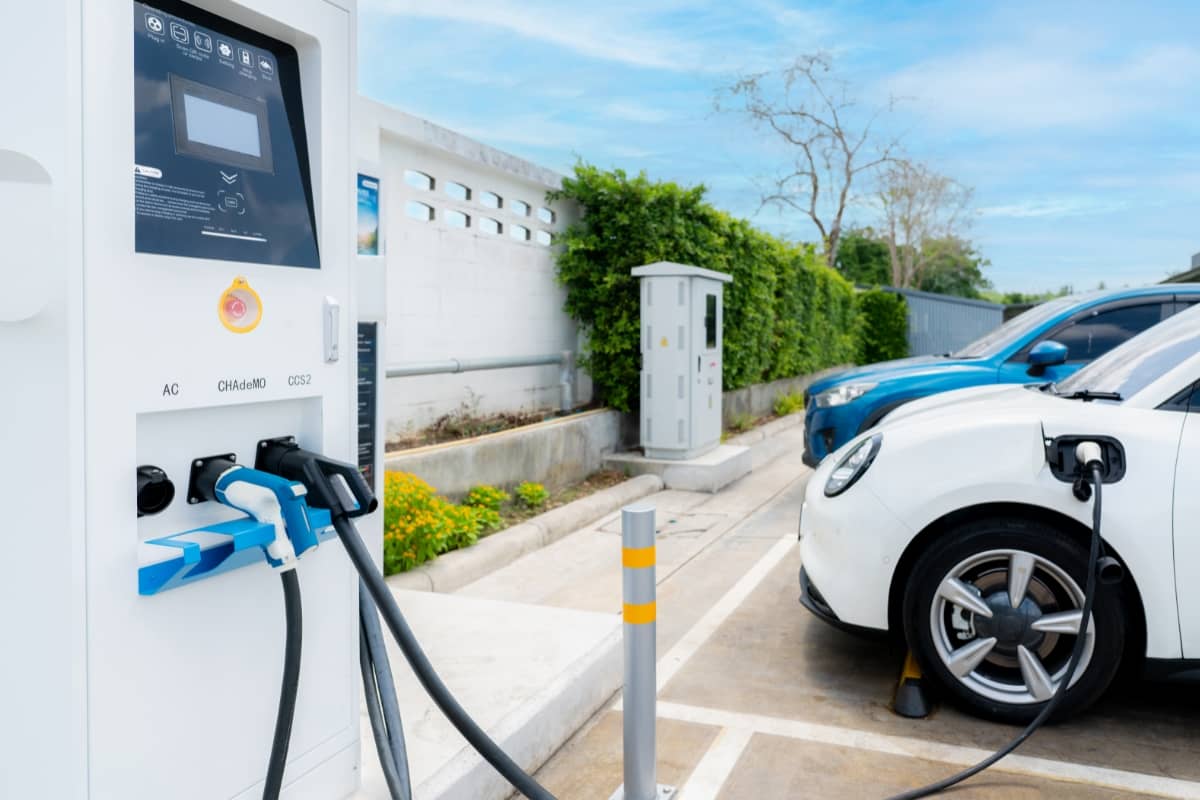 Révolution électrique AFIR, la loi qui pourrait révolutionner votre expérience aux bornes de recharge des voitures électriques !