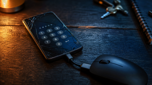 Récupérer données téléphone écran cassé : OTG ou cloud